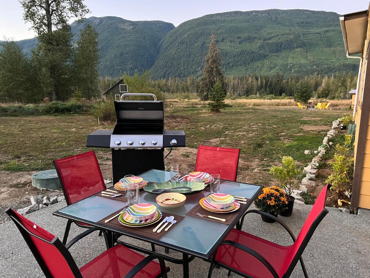Country Home, Sleeps 6 Pets Friendly Port Alberni Esterno foto